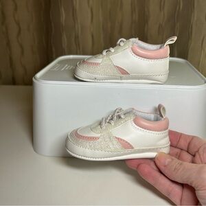 🌺 Carter's Baby Girl 0-3 Months Pink White Sparkle No Tie